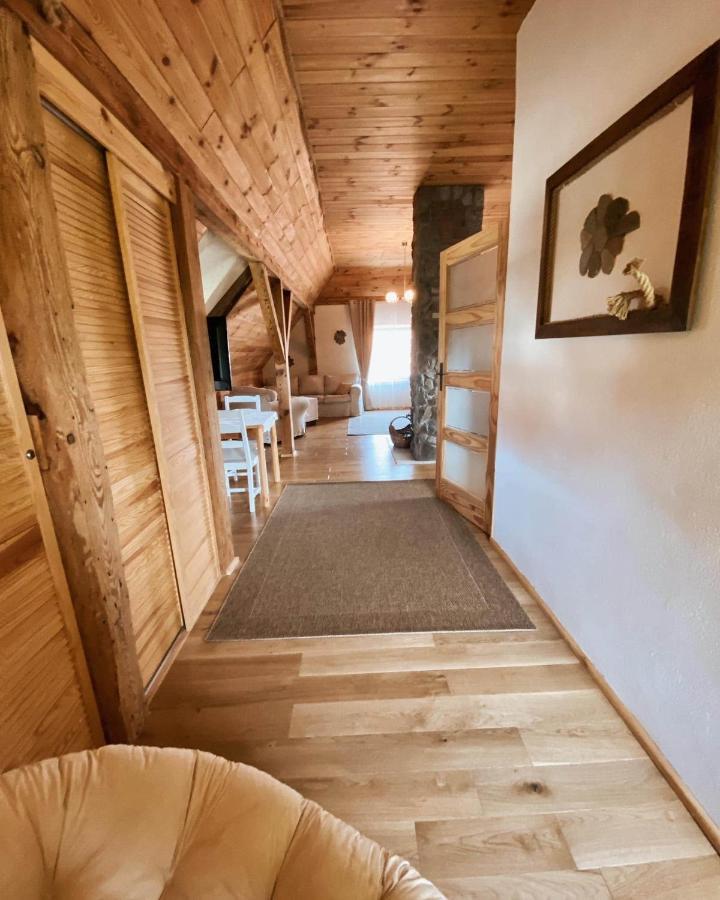 Oaza Pod Strzecha Klimatyczny Dom Z 3 Sypialniami Na Wylacznosc Z Kominkiem I Duzym Ogrodem Ustronie Morskie Exterior photo